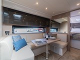 Azimut Atlantis 43 for sale - saloon